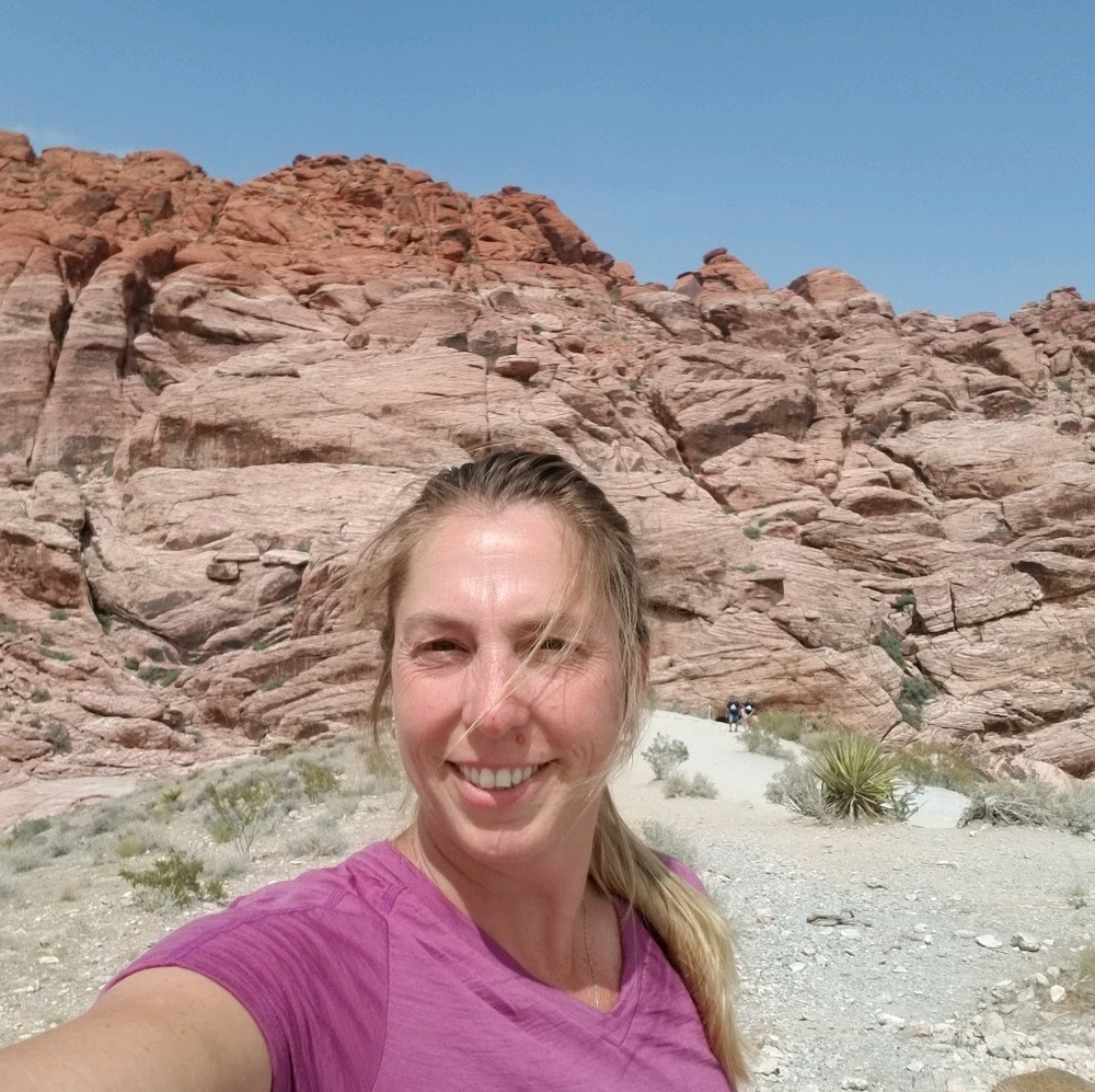 Meet your Posher, Nicole